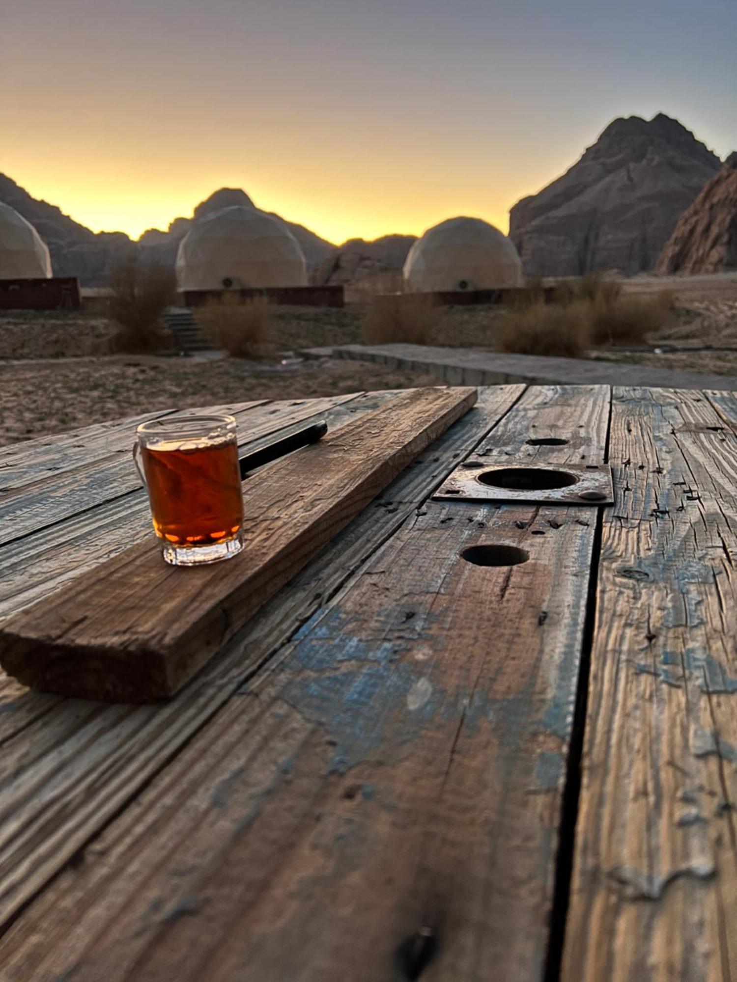 Scarlet Luxury Camp Wadi Rum Zewnętrze zdjęcie